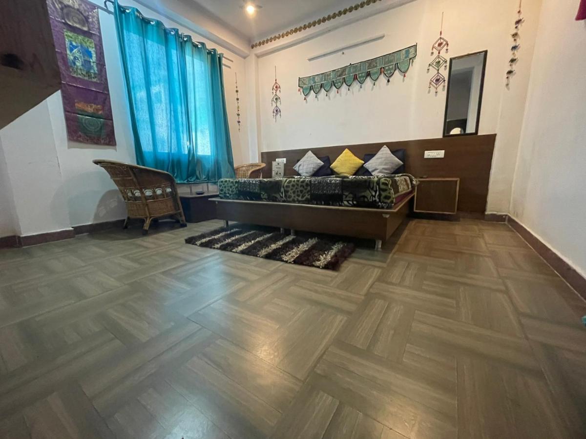 Orchid Hostel And Hotel Tapovan Εξωτερικό φωτογραφία